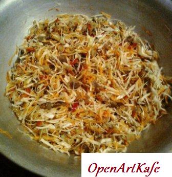 Квашеная капуста с баклажанами